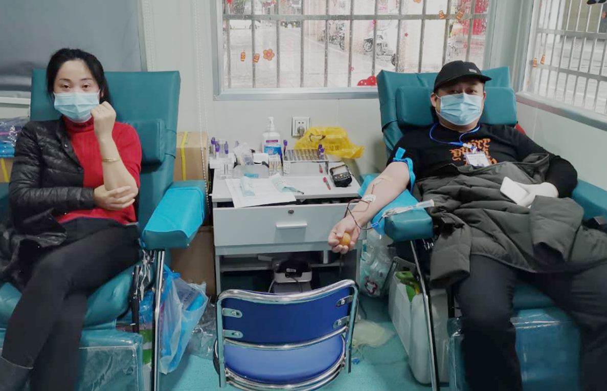 1582189385175784.jpg 刘华姚萍夫妻_副本.jpg